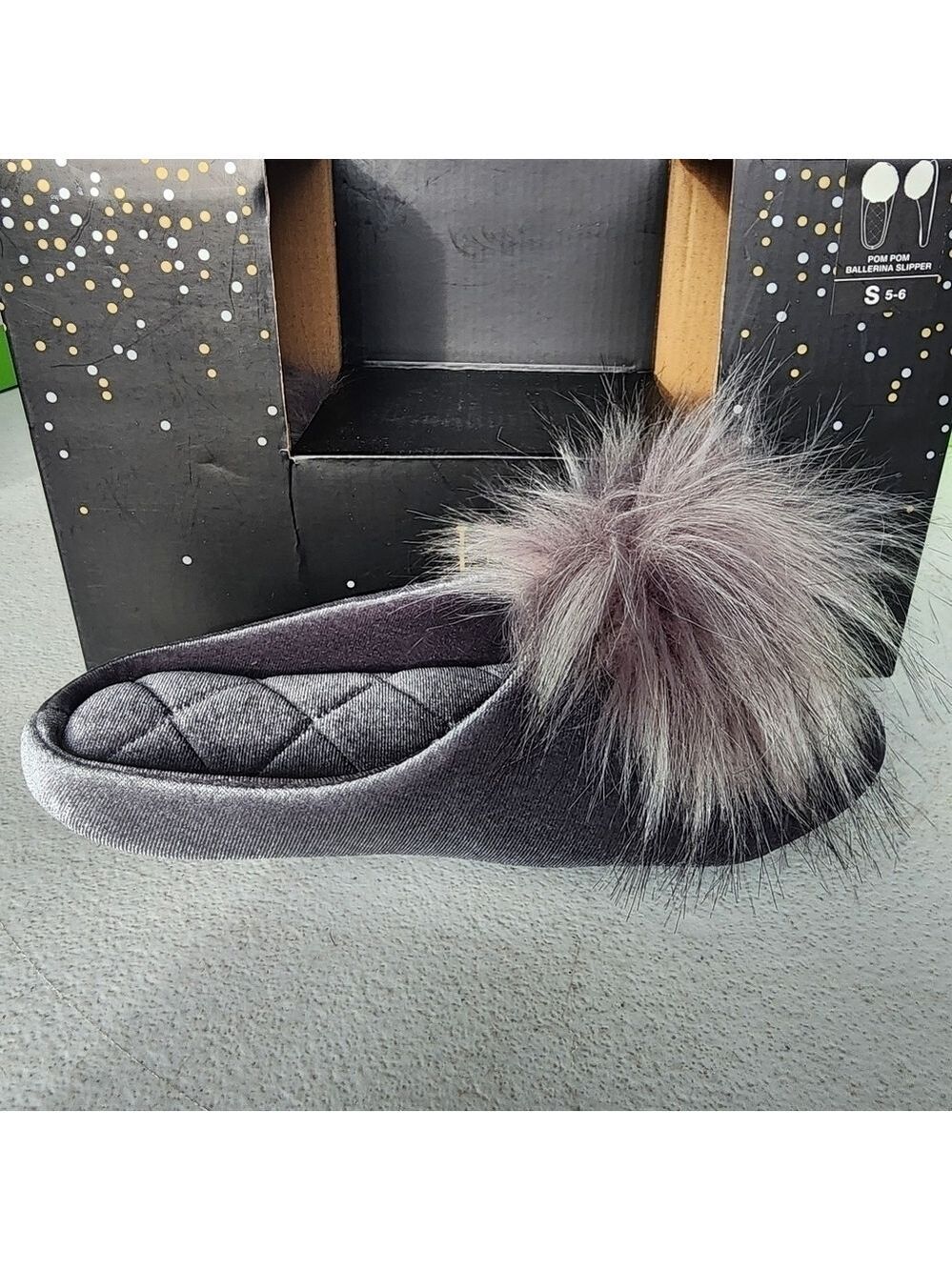 NEW INC Pom Pom Ballerina slippers gray sz S 5-6